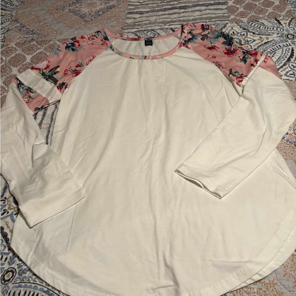 SHEIN baseball style tee